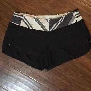 Lululemon Speed Shorts Size 6